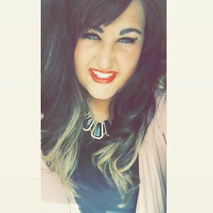 Meet your Posher, Elladiana